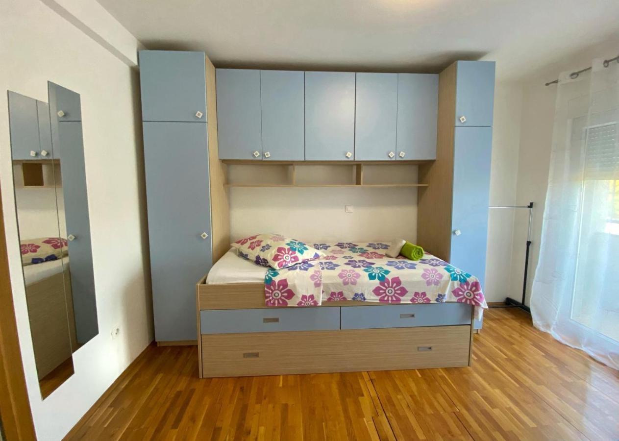 Apartments With A Parking Space Maslenica, Novigrad - 12636 Jasenice  Exterior foto